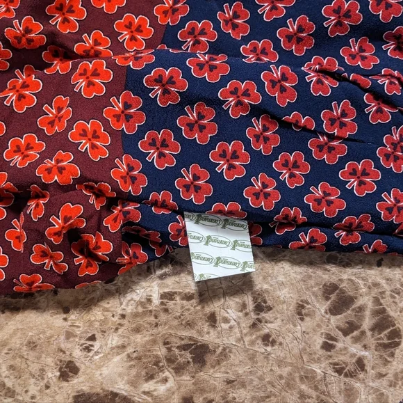 5/$25. Gap dress, navy and red long sleeve floral dress - Picture 8 of 10